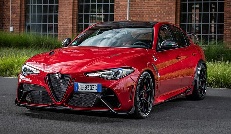 Alfa Romeo Giulia GTAm wins readers election